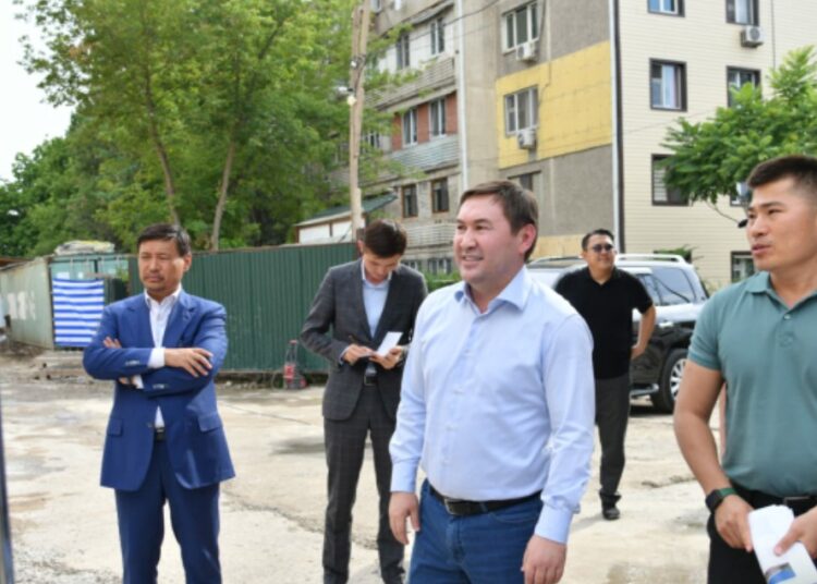 №45 МЕКТЕПКЕ ЖАПСАРЛАС ҒИМАРАТ САЛЫНУДА