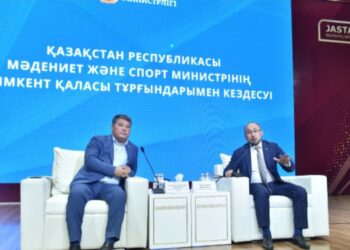 ҚР МӘДЕНИЕТ ЖӘНЕ СПОРТ МИНИСТРІ ШЫМКЕНТТІКТЕРМЕН КЕЗДЕСТІ