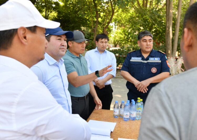 ШЫМКЕНТТЕ ЖАҢА ӨРТ ДЕПОСЫ САЛЫНУДА