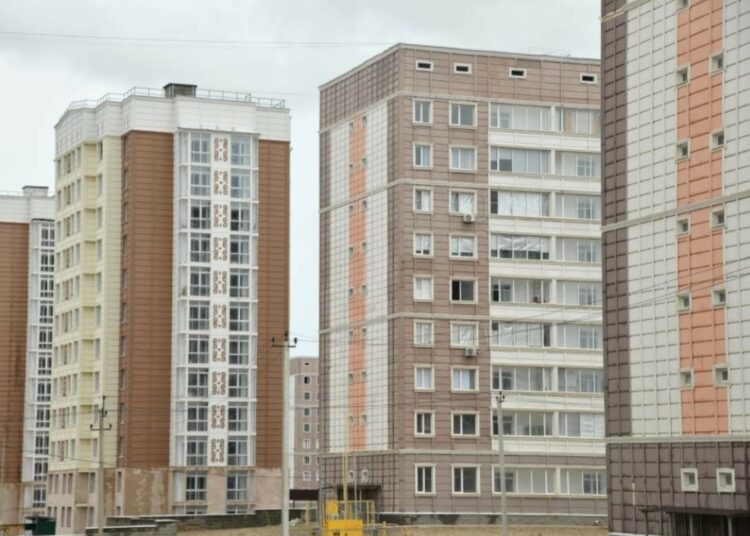 МҰРАТ ӘЙТЕНОВ: «ШЫМКЕТТЕ БИЫЛ 51 ҮЙ ПАЙДАЛАНУҒА БЕРІЛЕДІ»