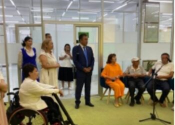 СЕНАТ ДЕПУТАТЫ ОҢАЛТУ ОРТАЛЫҒЫНЫҢ ЖҰМЫСЫМЕН ТАНЫСТЫ