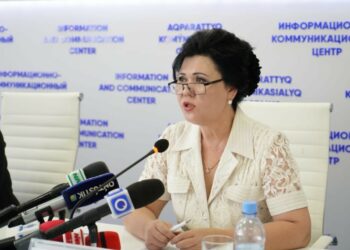 ШЫМКЕНТ: БАРЛЫҚ МЕКТЕПКЕ БІР ТҮСТІ МЕКТЕП ФОРМАСЫ БЕЛГІЛЕНДІ