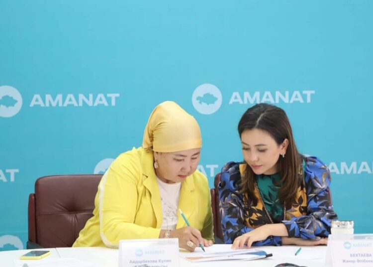 «MIRAS» ҚОҒАМДЫҚ КЕҢЕСІ ӨТТІ