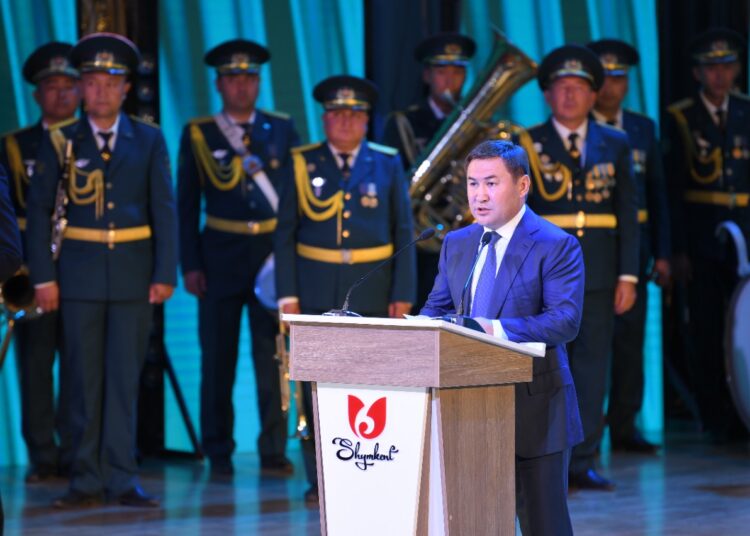 ШЫМКЕНТТІКТЕР КОНСТИТУЦИЯ КҮНІН АТАП ӨТТІ