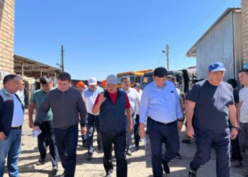 У. ШУКЕЕВ: «ПРЕДПРИНИМАТЕЛИ, ПОСТРАДАВШИЕ ОТ ПОЖАРА НА РЫНКЕ, НЕ ОСТАНУТСЯ БЕЗ ПОМОЩИ»