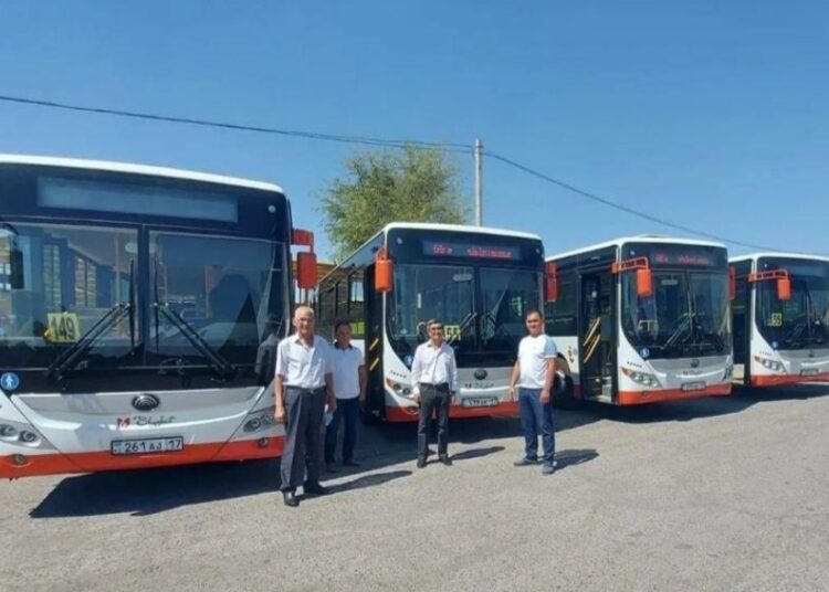 ШЫМКЕНТТЕ 2 БАҒДАРҒА ЖАҢА АВТОБУС ҚОСЫЛДЫ