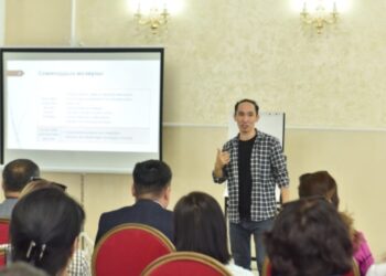 ШЫМКЕНТТЕ ИДЕОЛОГИЯ САЛАСЫНЫҢ ҚЫЗМЕТКЕРЛЕРІ «RUH CAMP» СЕМИНАРЫНДА БІЛІКТІЛІГІН АРТТЫРЫП ЖАТЫР