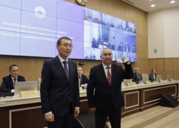 ЖИГУЛИ ДАЙРАБАЕВ ПРЕЗИДЕНТТІККЕ КАНДИДАТ РЕТІНДЕ ТІРКЕЛДІ