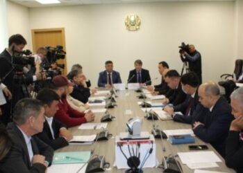 АГЕНТТІКТІҢ ПРЕВЕНЦИЯ ҚЫЗМЕТІНІҢ БАСШЫСЫ САЯН АХМЕТЖАНОВ ТҮРКІСТАНДЫҚ КӘСІПКЕРЛЕРМЕН КЕЗДЕСТІ