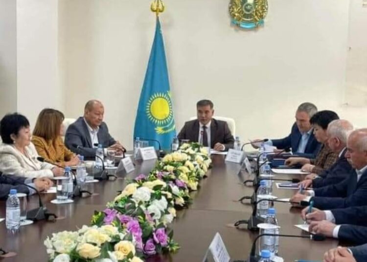 ТҮРКІСТАН: АССАМБЛЕЯ МҮШЕЛЕРІНІҢ ҚАТЫСУЫМЕН РЕСПУБЛИКА КҮНІНЕ ОРАЙ ДӨҢГЕЛЕК ҮСТЕЛ ӨТТІ