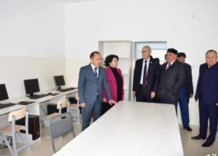 ТҮРКІСТАН: ҚАЗЫҒҰРТТА РЕСПУБЛИКА КҮНІНЕ ОРАЙ МЕКТЕП ПЕН МЕДИЦИНАЛЫҚ ОРТАЛЫҚ АШЫЛДЫ