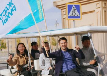 ҚАЙТА ЖАҢҒЫРҒАН МЕРЕКЕНІ ТҮРКІСТАНДЫҚ ЖАСТАР ДА АТАП ӨТТІ