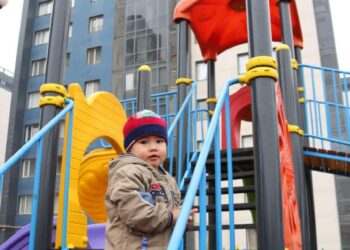 ҚАРАТАУДА 26 БАЛАЛАР АЛАҢШАСЫ ПАЙДАЛАНУҒА БЕРІЛДІ