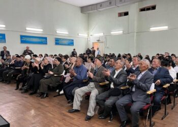 НҰРЛАН ӘУЕСБАЕВ ШЫМКЕНТ ҚАЛАСЫНЫҢ ТҰРҒЫНДАРЫМЕН КЕЗДЕСТІ