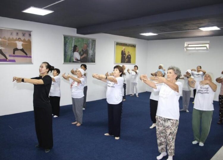 ШЫМКЕНТ: «БЕЛСЕНДІ ҰЗАҚ ӨМІР ОРТАЛЫҒЫ» ЖЫЛ БАСЫНАН 14 000-ГЕ ЖУЫҚ ЗЕЙНЕТКЕРГЕ ҚЫЗМЕТ КӨРСЕТКЕН