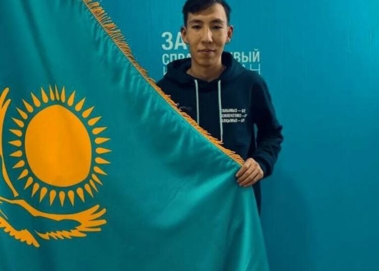 ЖАСТАР ЕЛ ТАҒДЫРЫНА БЕЙЖАЙ ҚАРАМАЙДЫ