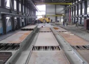 Ақтөбеде Мейрам Қажыкен «СтройДеталь» ЖШС қызметкерлерімен кездесті