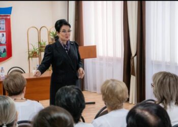 САЛТАНАТ ТҰРСЫНБЕКОВА ҚОСТАНАЙ ҚАЛАСЫНДАҒЫ ЕМХАНА ҰЖЫМЫМЕН КЕЗДЕСТІ