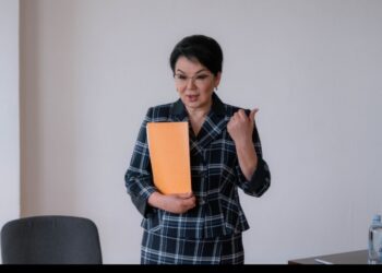 САЛТАНАТ ТҰРСЫНБЕКОВА АҚТАУДА ЖАЛҒЫЗБАСТЫ АНАЛАРМЕН КЕЗДЕСТІ