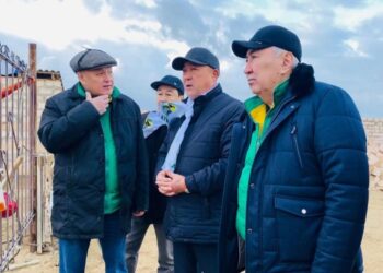 ЖИГУЛИ ДАЙРАБАЕВ САРАЙШЫҚТА АЙМАҚТЫҚ МЕДИЦИНА МӘСЕЛЕСІН КӨТЕРДІ