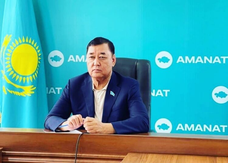 КЕМЕЛ КЕЛЕШЕККЕ БАСТАҒАН БЕРІК ҚАДАМ