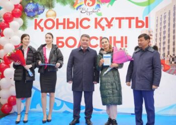 МЕРЕКЕ ҚАРСАҢЫНДА 120 ОТБАСЫ ҚОНЫС ТОЙЫН ТОЙЛАДЫ