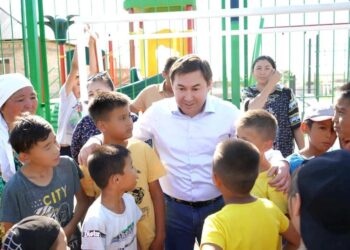 ХАЛЫҚПЕН ЕТЕНЕ ЖҰМЫС ІСТЕГЕН ӘКІМГЕ СЕНІМ АРТУ – ОРЫНДЫ ШЕШІМ