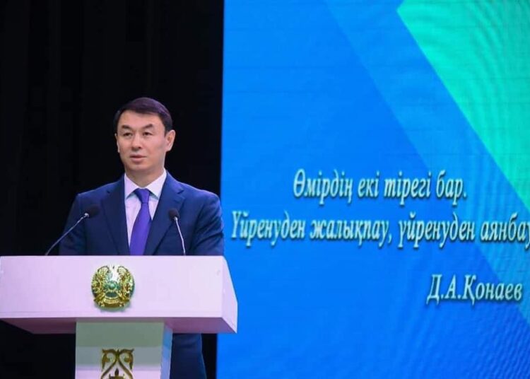 ТҮРКІСТАНДА «ДІНМҰХАМЕД АХМЕТҰЛЫ ҚОНАЕВ ЖӘНЕ ОНЫҢ ДӘУІРІ» ТАНЫМДЫҚ КОНФЕРЕНЦИЯСЫ ӨТТІ