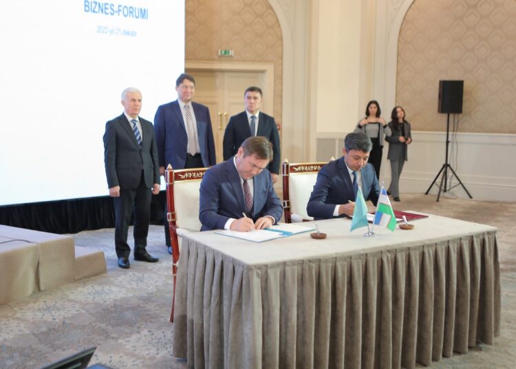 ИНВЕСТИЦИЯЛЫҚ ЖАҢА ЖОБАЛАРҒА ҚОЛ ҚОЙЫЛДЫ