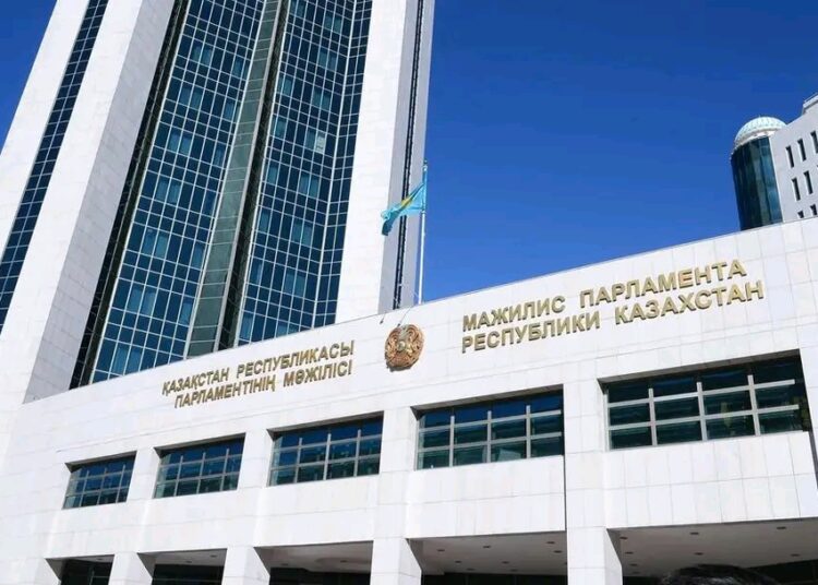 МӘЖІЛІС ПЕН МӘСЛИХАТТАР ЖАҢА ҮЛГІ БОЙЫНША ЖАСАҚТАЛАДЫ