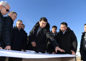 ТҮРКІСТАН ОБЛЫСЫНДА МЫҢ АДАМДЫ ЖҰМЫСПЕН ҚАМТИТЫН ЗАУЫТ ҚҰРЫЛЫСЫ БАСТАЛДЫ