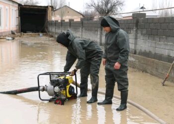 ТҮРКІСТАН: САУРАНДЫҚТАР ҚҰТҚАРУШЫЛАРҒА АЛҒЫСТАРЫН БІЛДІРДІ