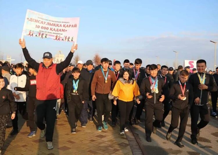 ТҮРКІСТАНДА «ДЕНСАУЛЫҚҚА ҚАРАЙ 10 000 ҚАДАМ» АКЦИЯСЫ ӨТТІ