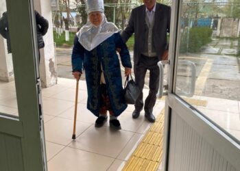 САЙЛАУДА ЕЛІМІЗДІҢ БОЛАШАҒЫ, ТҰРАҚТЫ ДАМУЫ ҮШІН ДАУЫС БЕРДІМ — МАҚТААРАЛДЫҚ КӨПБАЛАЛЫ АНА