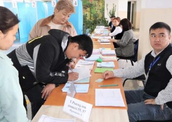 ТҮРКІСТАН ОБЛЫСЫНДА 18 БАЛАНЫ ҚАМҚОРЛЫҒЫНА АЛҒАН АНА ӨЗ ТАҢДАУЫН ЖАСАДЫ