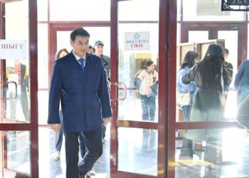 ТҮРКІСТАН: ДАРХАН САТЫБАЛДЫ ӨЗ ТАҢДАУЫН ЖАСАДЫ