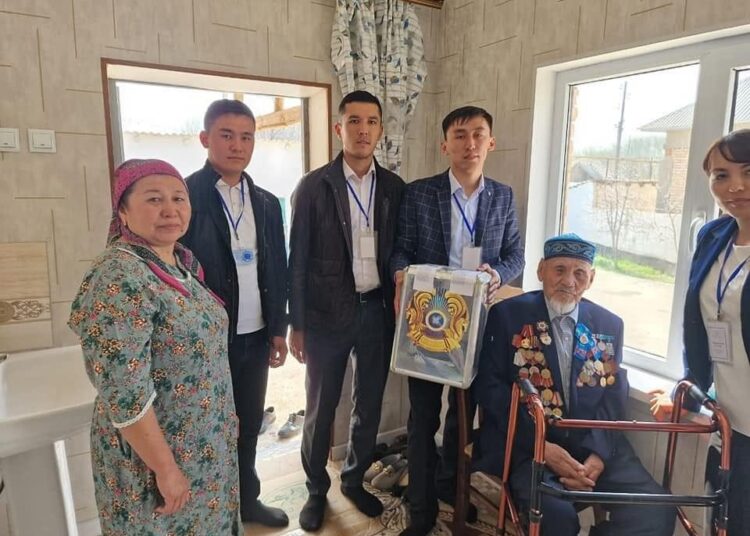 ТҮРКІСТАН: СОҒЫСТЫҢ СОҢҒЫ САРДАРЫ ӨЗ ТАҢДАУЫН ЖАСАДЫ