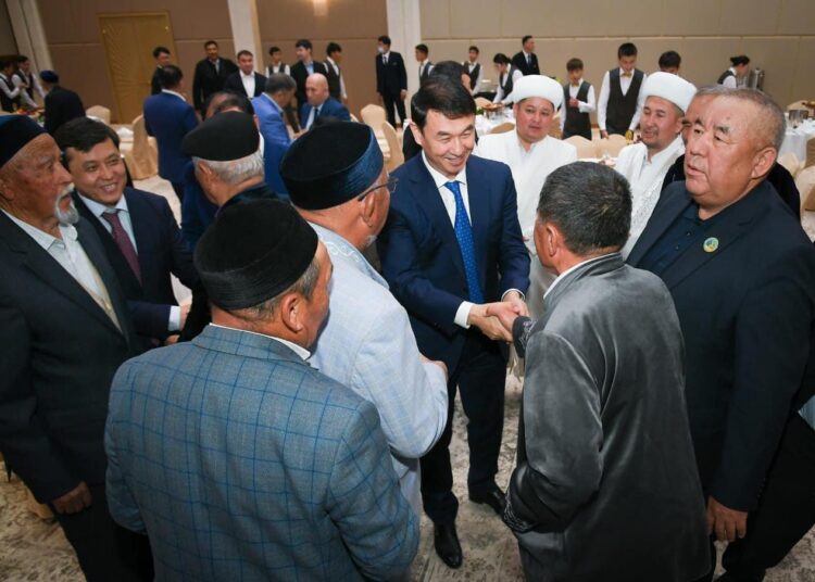 ТҮРКІСТАНДА МЕМЛЕКЕТ БАСШЫСЫНЫҢ АУЫЗАШАРЫ ӨТТІ