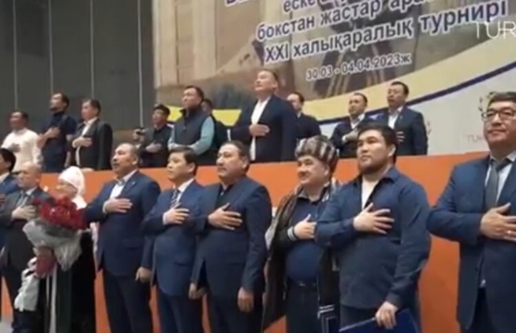 ТҮРКІСТАН БІРТУАР БЕКЗАТТЫҢ ЕРЛІГІН ҰЛЫҚТАДЫ