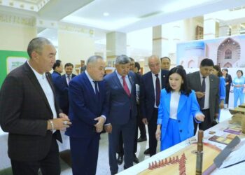 АСТАНАДА «РУХАНИ ТҮРКІСТАННАН – ЕЛОРДАҒА» ӘДЕБИ САПАРЫ ӨТТІ