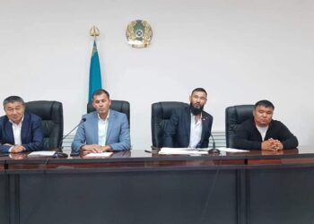 БУРАХАН ДАҚАНОВ: «ТҮРКІСТАН ӨҢІРІ – СОЛТҮСТІККЕ КӨШТІҢ НАҒЫЗ «АДАМИ ҺӘМ ҚАЗАҚИ» ИНВЕСТОРЫ»