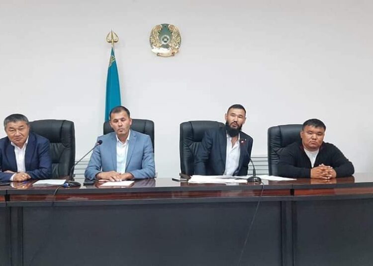 БУРАХАН ДАҚАНОВ: «ТҮРКІСТАН ӨҢІРІ – СОЛТҮСТІККЕ КӨШТІҢ НАҒЫЗ «АДАМИ ҺӘМ ҚАЗАҚИ» ИНВЕСТОРЫ»