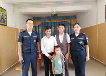 Шымкентте екі жасөспірім 6 жасар бүлдіршінді құтқарып алды