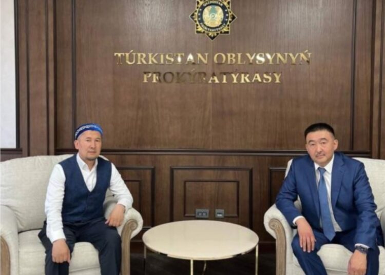 Облыс прокуроры және имамы жастар арасындағы мәселелерді талқылады