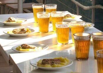 ТҮРКІСТАН ОБЛЫСЫНДА БИЫЛ БАСТАУЫШ СЫНЫП ОҚУШЫЛАРЫ 100 ПАЙЫЗ ЫСТЫҚ ТАМАҚПЕН ҚАМТЫЛАДЫ