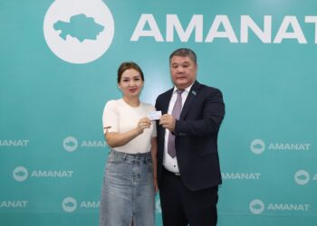 Партия қатары жаңа мүшелермен толықты