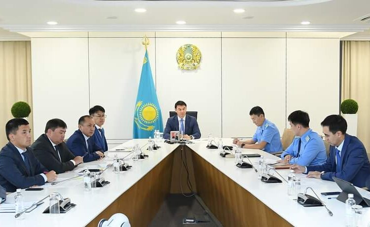 ТҮРКІСТАН: ЖОЛ-КӨЛІК ОҚИҒАЛАРЫНЫҢ АЛДЫН АЛУ МӘСЕЛЕЛЕРІ ТАЛҚЫЛАНДЫ