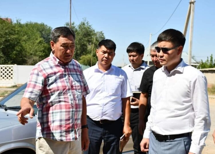 ТҮРКІСТАН: ОРДАБАСЫДА ЕЛДІ МЕКЕНДЕРДІ ИНФРАҚҰРЫЛЫММЕН ҚАМТУ ЖҰМЫСТАРЫ ЖАЛҒАСЫП ЖАТЫР