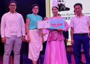 ТҮРКІСТАНДА КӨРКЕМСӨЗ ОҚУ ШЕБЕРЛЕРІНІҢ ОБЛЫСТЫҚ БАЙҚАУЫ ӨТТІ