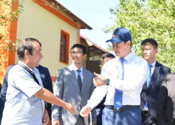 ДАРХАН САТЫБАЛДЫ КЕНТАУЛЫҚТАРДЫҢ ТАЛАПТАРЫН ТЫҢДАУҒА КЕЛДІ